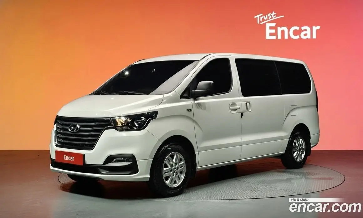 Hyundai Starex 2019 2.5 автомат (гидро), фото 32