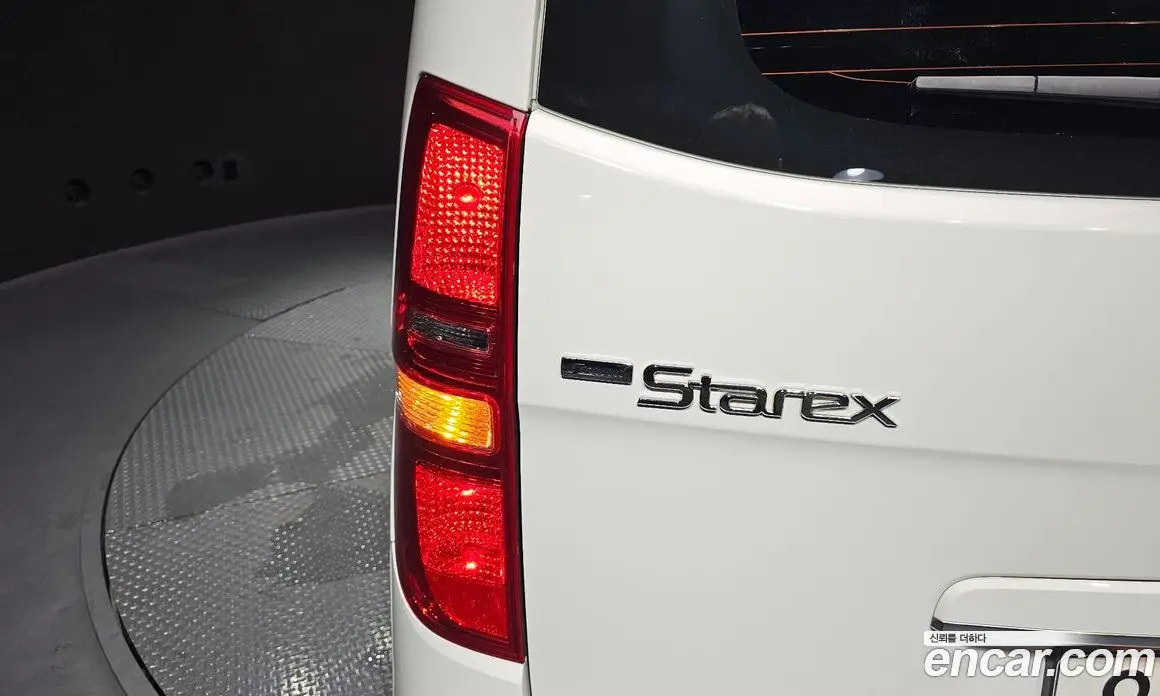 Hyundai Starex 2019 2.5 автомат (гидро), фото 8