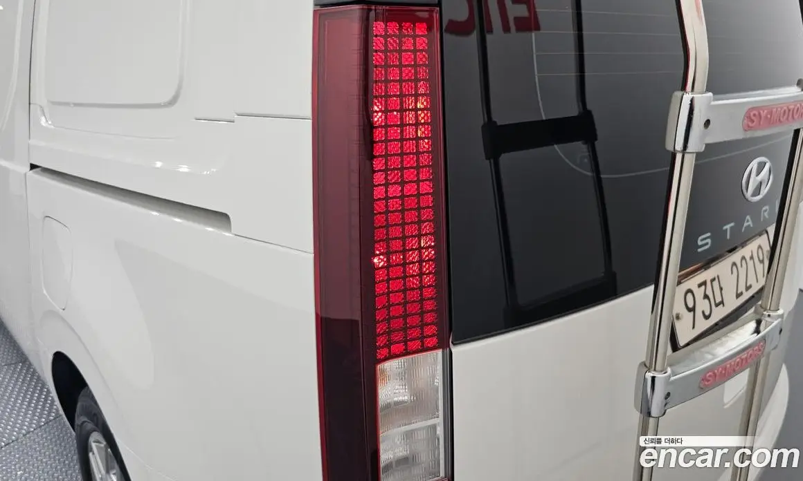 Hyundai Staria 2021 2.2 автомат (гидро), фото 9 Hyundai Staria 2021 2.2 автомат (гидро), фото 9