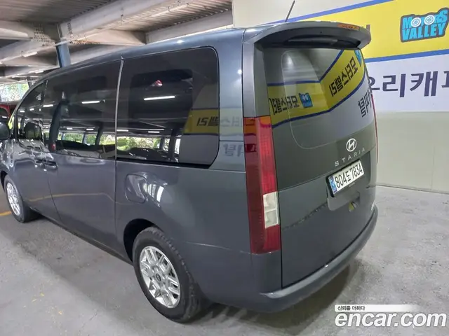 Hyundai Staria 2024 2.2 автомат (гидро), миниатюра 2