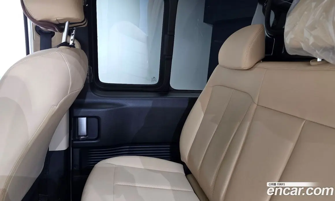 Hyundai Staria 2025 3.5 автомат (гидро), фото 14