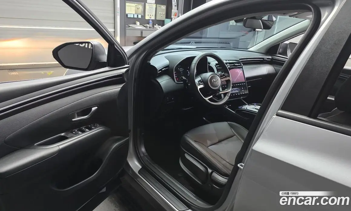 Hyundai Tucson 2023 2.0 автомат (гидро), фото 10
