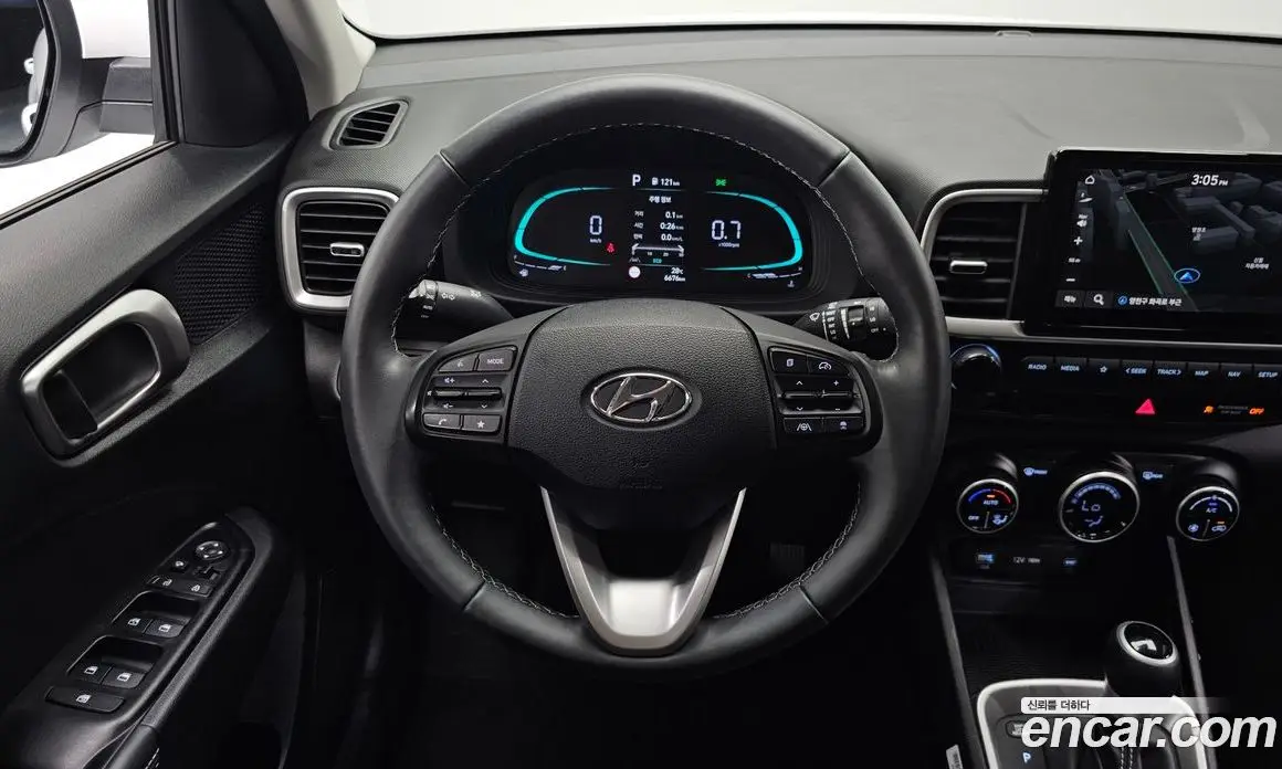 Hyundai Venue 2025 1.6 автомат (гидро), фото 19