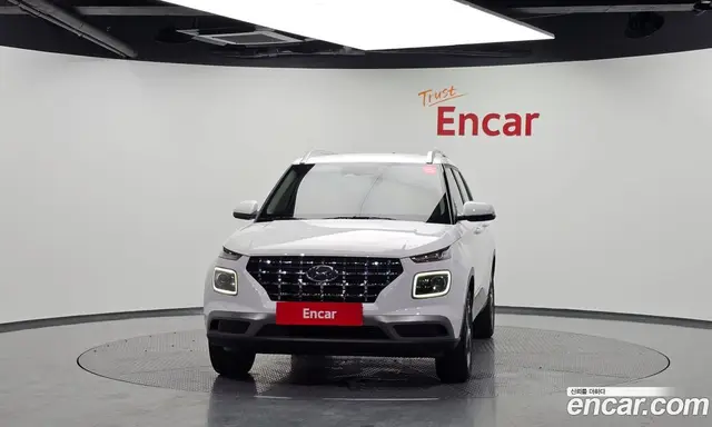 Hyundai Venue 2025 1.6 автомат (гидро), миниатюра 3