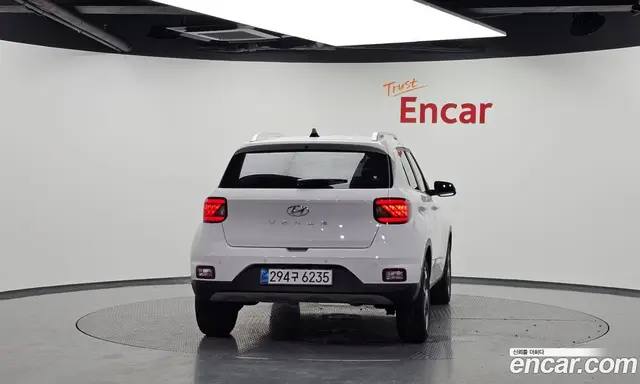 Hyundai Venue 2025 1.6 автомат (гидро), миниатюра 4