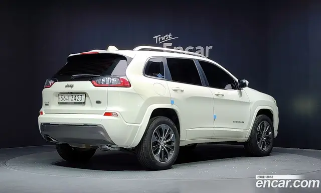 Jeep Cherokee 2019 2.2 автомат (гидро), миниатюра 2