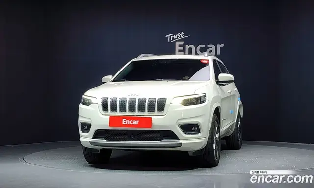 Jeep Cherokee 2019 2.2 автомат (гидро), миниатюра 3
