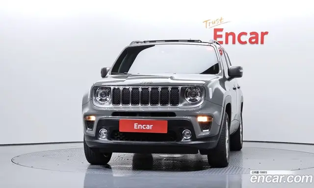 Jeep Renegade 2019 2.4 автомат (гидро), миниатюра 3