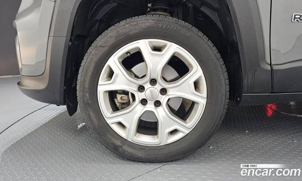 Jeep Renegade 2019 2.4 автомат (гидро), фото 5