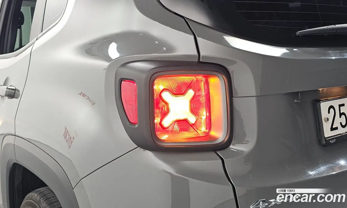 Jeep Renegade 2019 2.4 автомат (гидро), фото 9