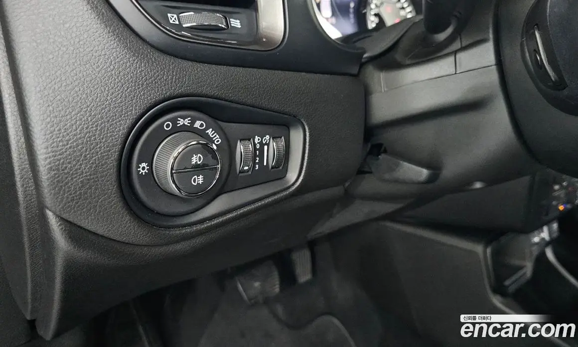 Jeep Renegade 2023 1.3 автомат (гидро), фото 25