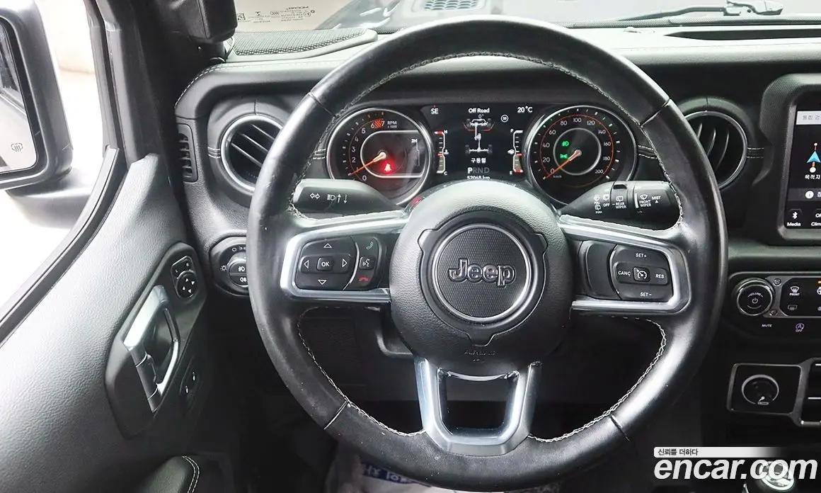 Jeep Wrangler 2021 2.0 автомат (гидро), фото 18