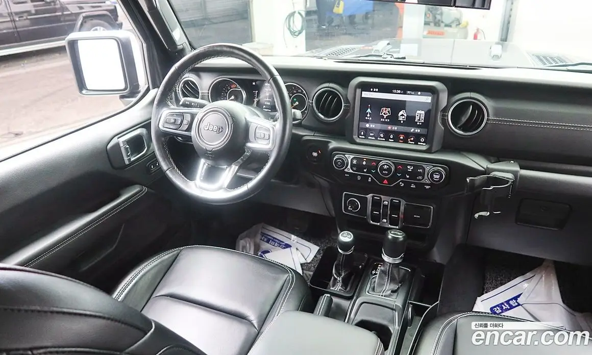 Jeep Wrangler 2021 2.0 автомат (гидро), фото 19