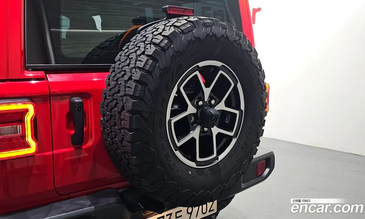 Jeep Wrangler 2024 2.0 автомат (гидро), фото 19