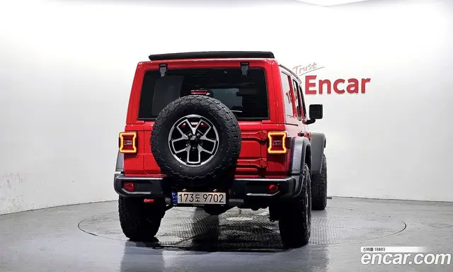 Jeep Wrangler 2024 2.0 автомат (гидро), миниатюра 4