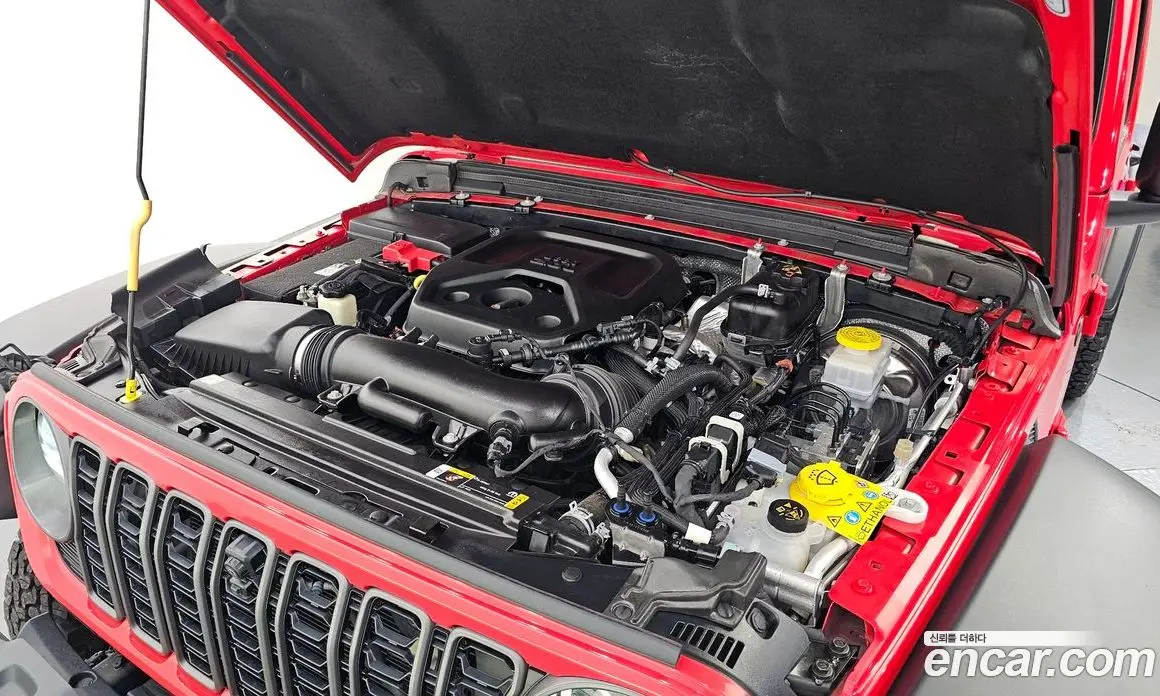 Jeep Wrangler 2024 2.0 автомат (гидро), фото 6