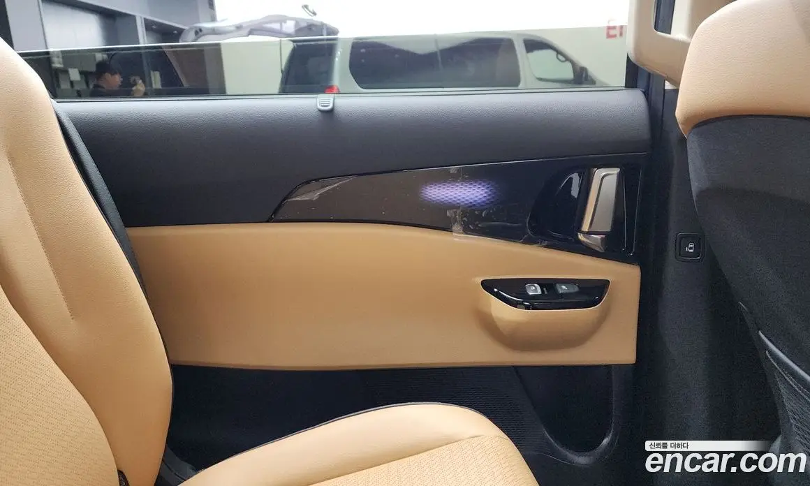 Kia Carnival 2023 3.5 автомат (гидро), фото 15