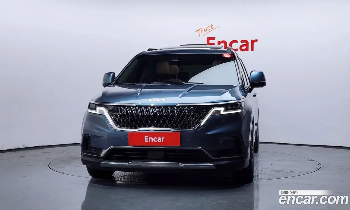 Kia Carnival 2023 3.5 автомат (гидро), фото 3