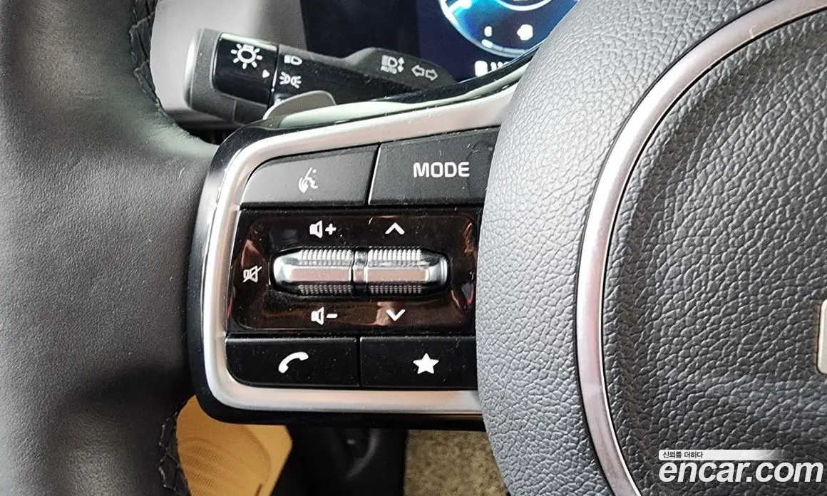 Kia Carnival 2023 3.5 автомат (гидро), фото 22