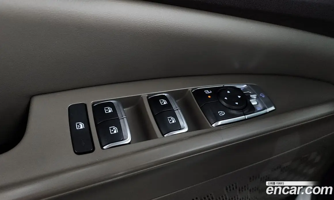 Kia Carnival 2024 2.2 автомат (гидро), фото 33