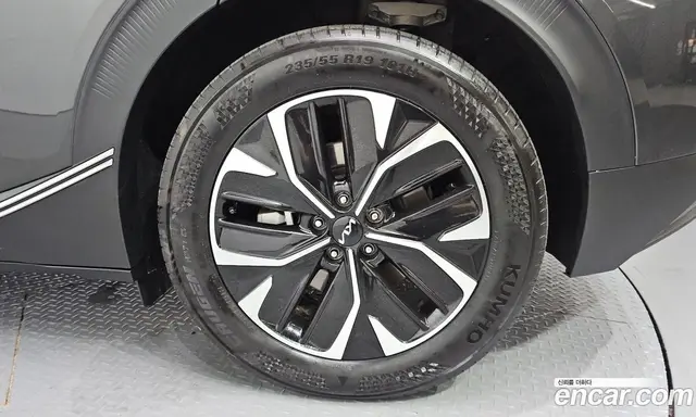 Kia EV6 2022 0.1 автомат (гидро), миниатюра 7