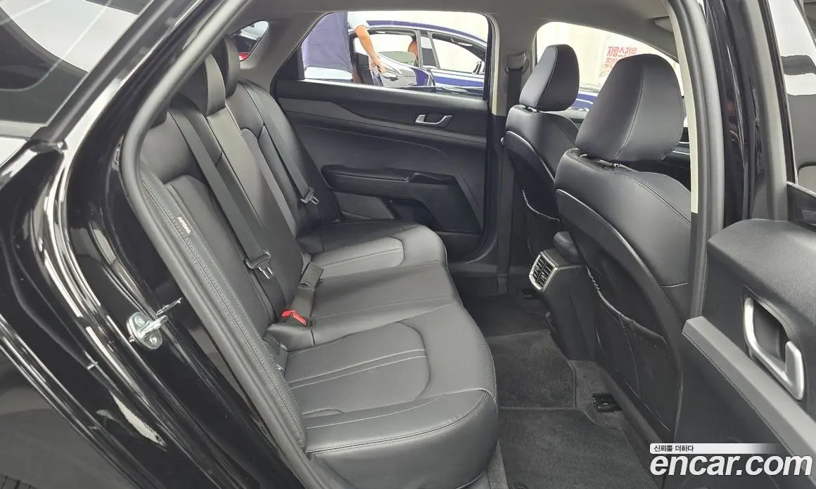 Kia K5 (Optima) 2025 2.0 автомат (гидро), фото 17