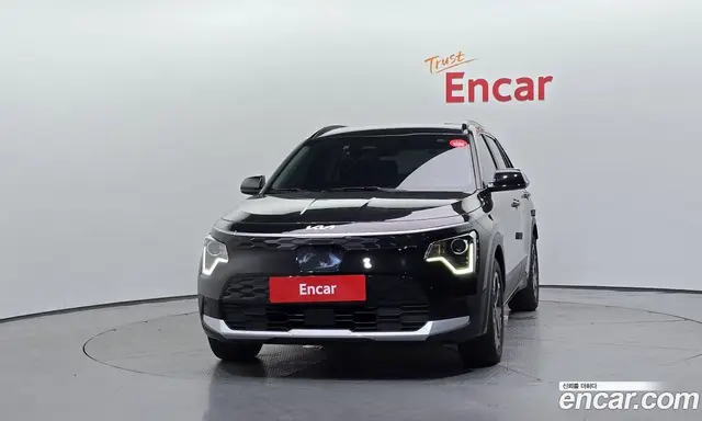 Kia Niro 2023 0.2 автомат (гидро), миниатюра 3