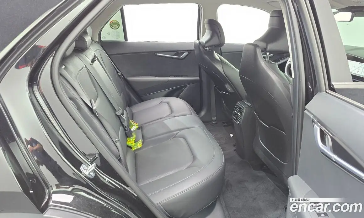 Kia Niro 2023 0.2 автомат (гидро), фото 23