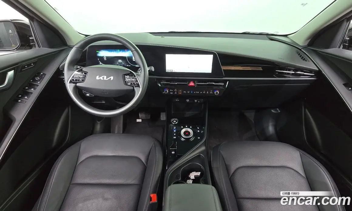 Kia Niro 2023 0.2 автомат (гидро), фото 10