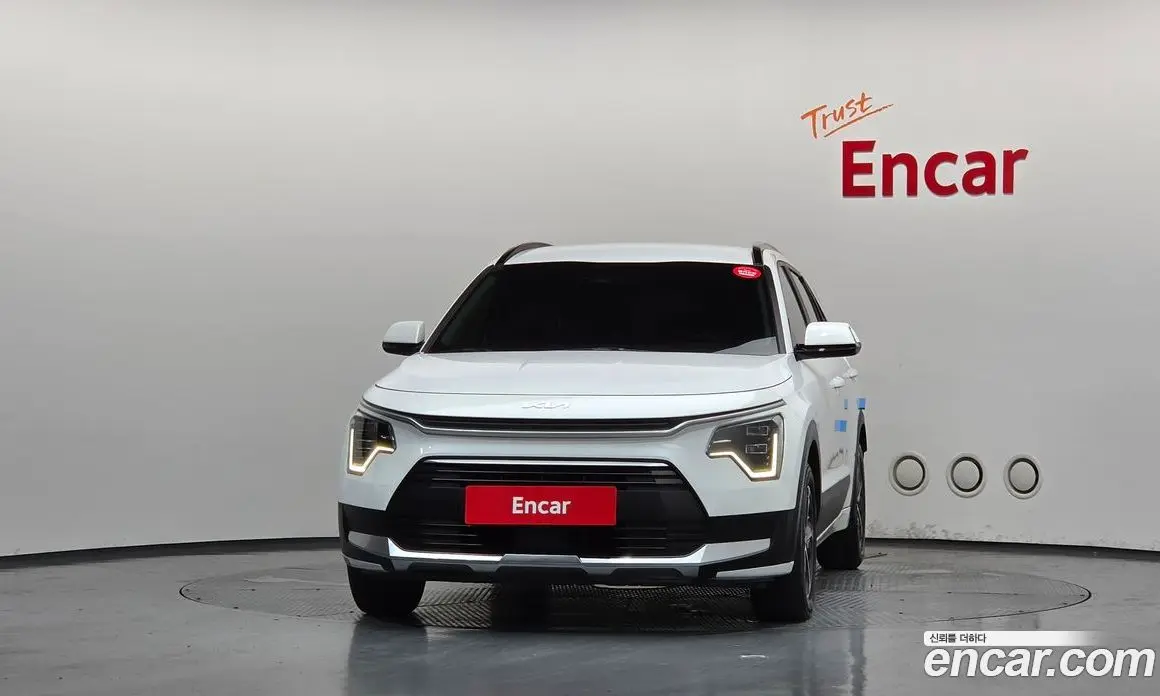Kia Niro 2025 1.6 автомат (гидро), фото 3