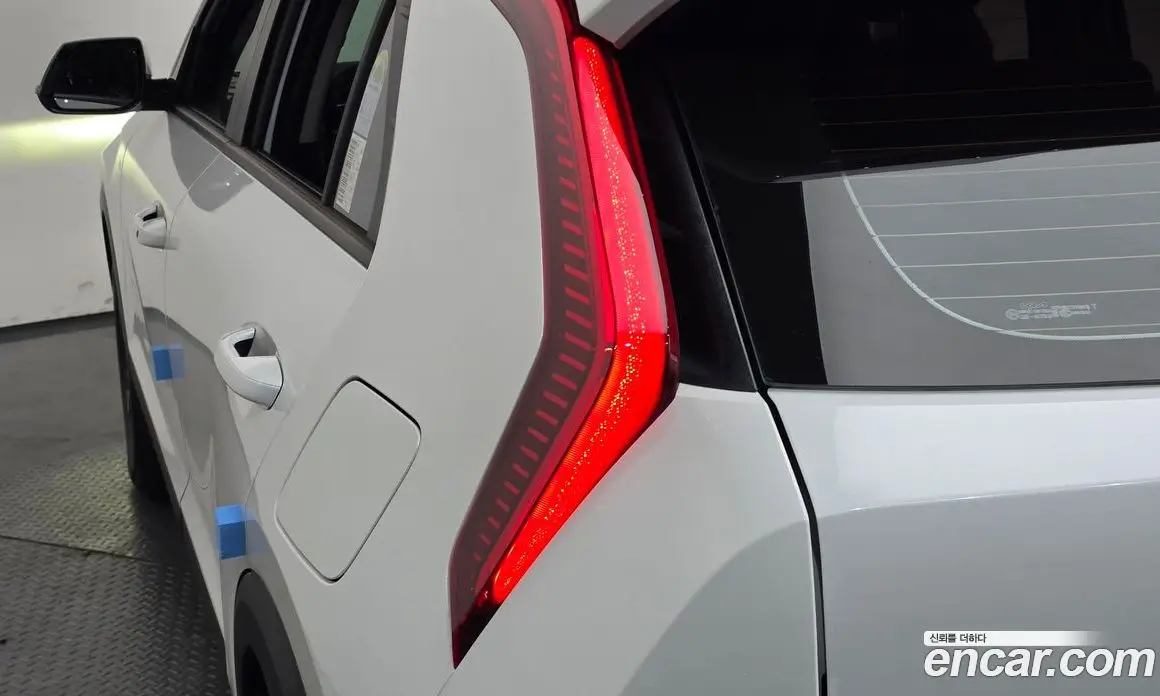 Kia Niro 2025 1.6 автомат (гидро), фото 9