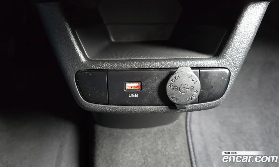Kia Ray 2022 1.0 автомат (гидро), фото 18