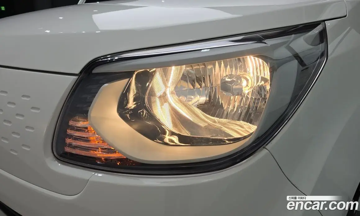 Kia Ray 2022 1.0 автомат (гидро), фото 8