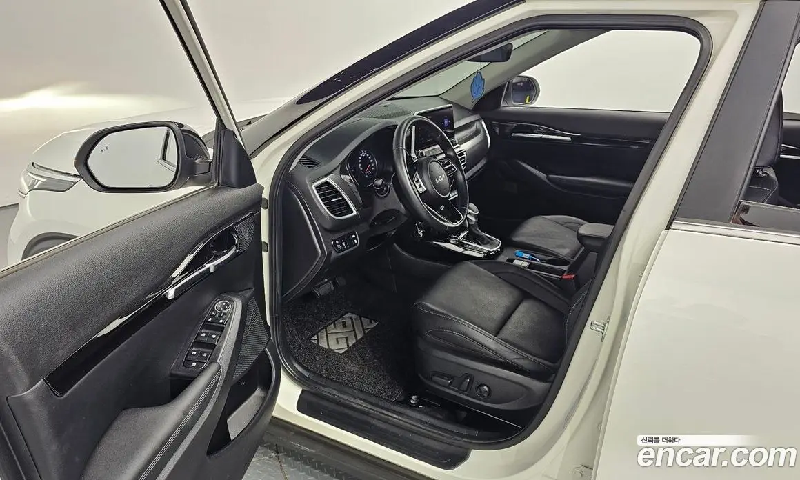 Kia Seltos 2021 1.6 автомат (гидро), фото 12