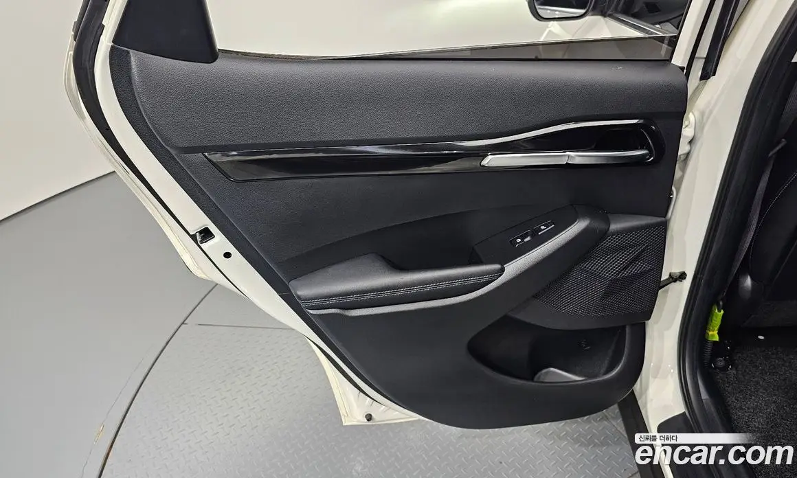 Kia Seltos 2021 1.6 автомат (гидро), фото 14