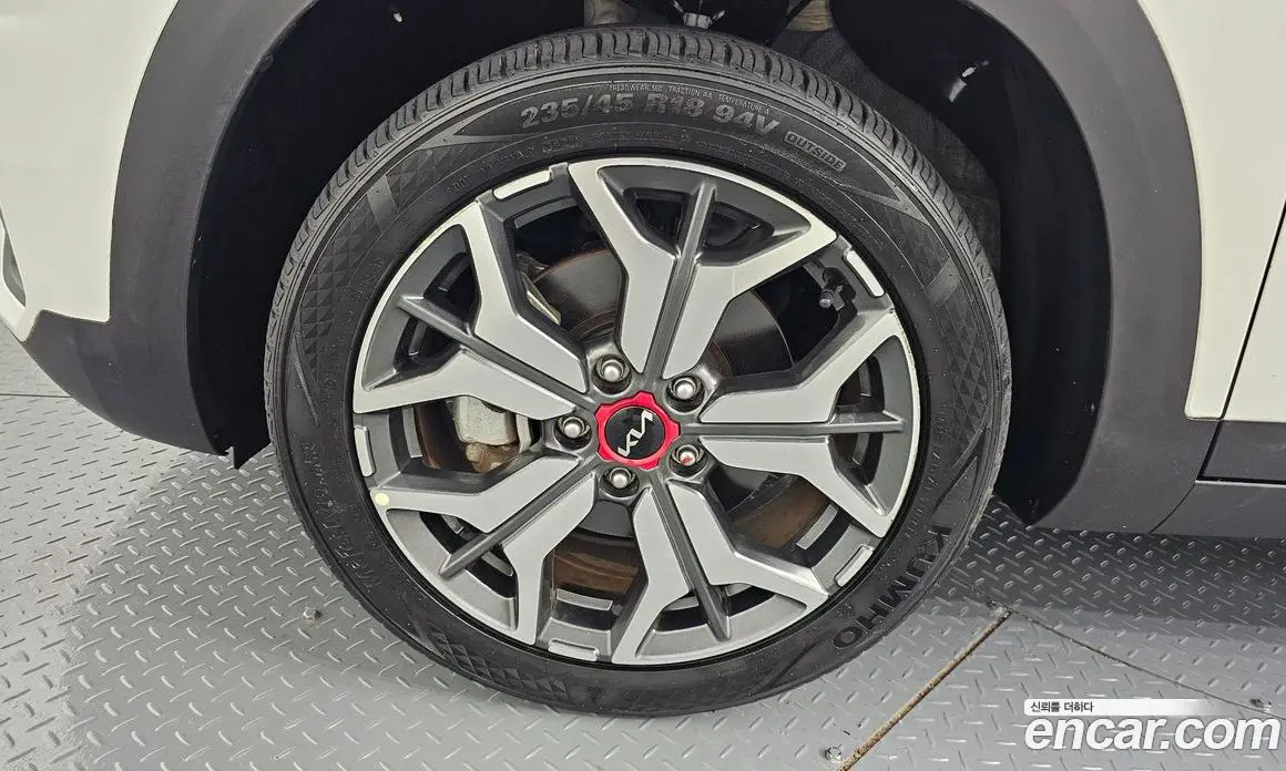 Kia Seltos 2021 1.6 автомат (гидро), фото 4