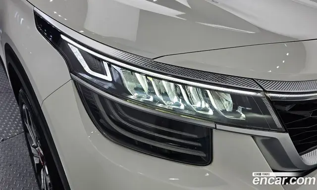 Kia Seltos 2021 1.6 автомат (гидро), миниатюра 7