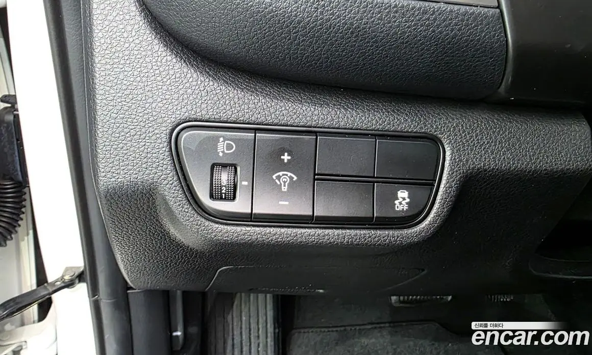 Kia Seltos 2023 1.6 автомат (гидро), фото 25