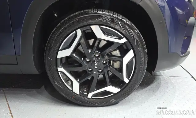 Kia Seltos 2025 1.6 автомат (гидро), миниатюра 5