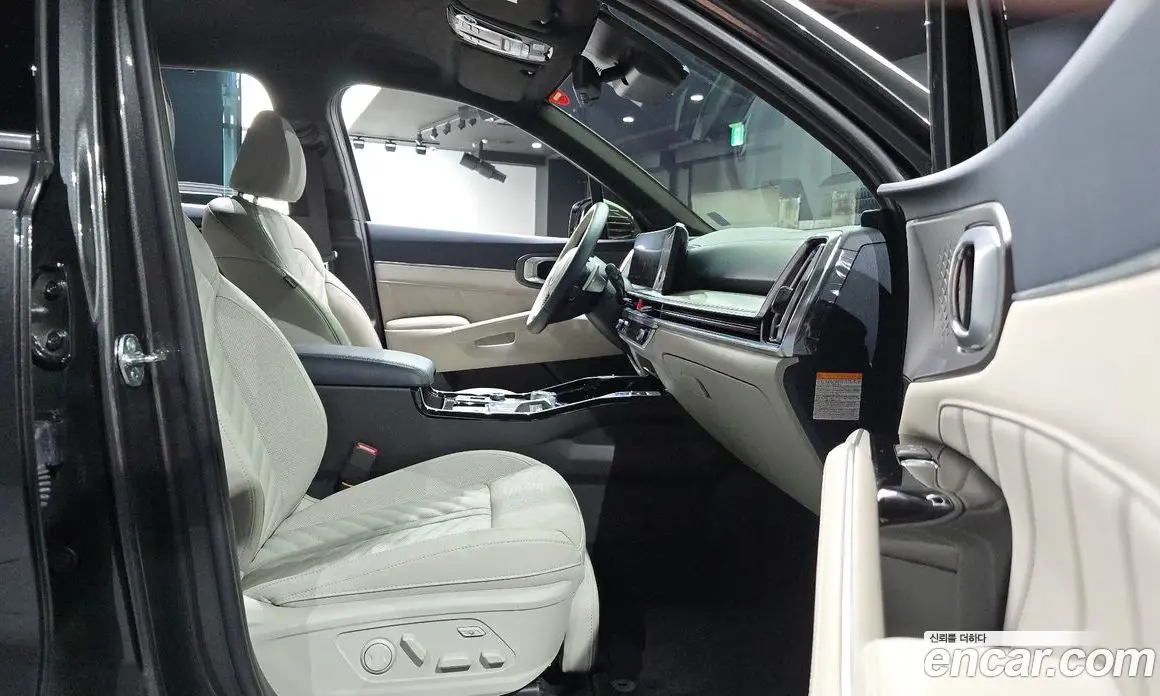 Kia Sorento 2025 1.6 автомат (гидро), фото 16