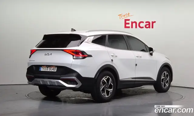 Kia Sportage 2022 1.6 автомат (гидро), миниатюра 2
