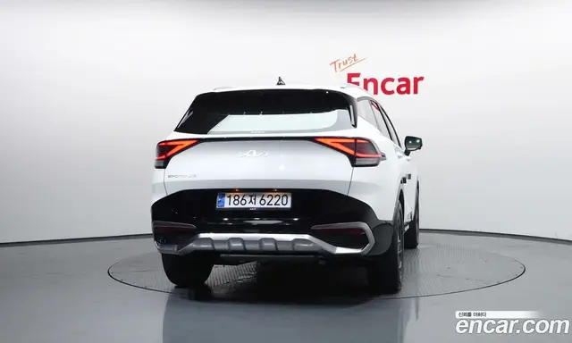 Kia Sportage 2023 1.6 автомат (гидро), миниатюра 4