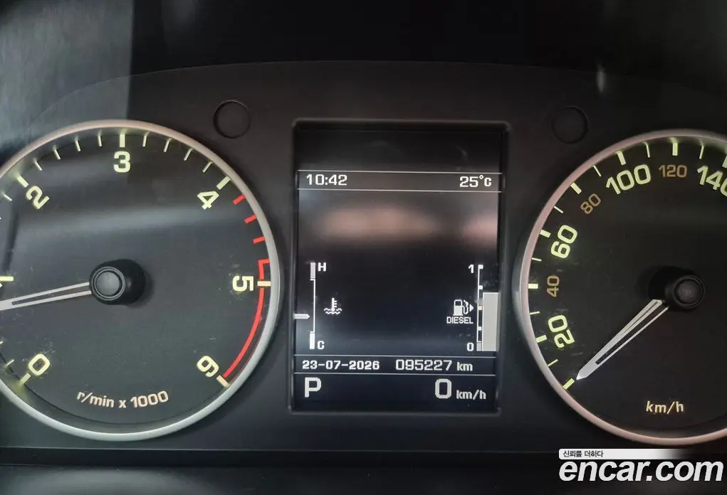 Land Rover Discovery 2013 3.0 автомат (гидро), фото 8