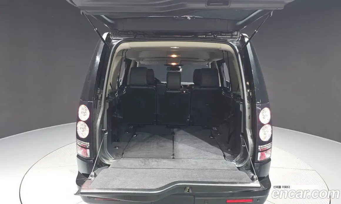 Land Rover Discovery 2016 3.0 автомат (гидро), фото 20