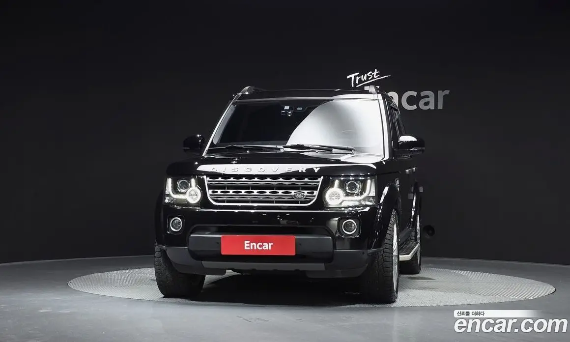 Land Rover Discovery 2016 3.0 автомат (гидро), фото 3