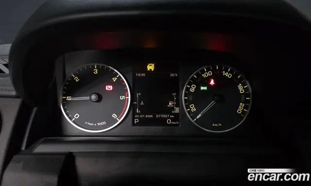 Land Rover Discovery 2016 3.0 автомат (гидро), миниатюра 8