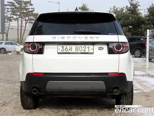 Land Rover Discovery Sport 2017 2.0 автомат (гидро), миниатюра 4 Land Rover Discovery Sport 2017 2.0 автомат (гидро), миниатюра 4
