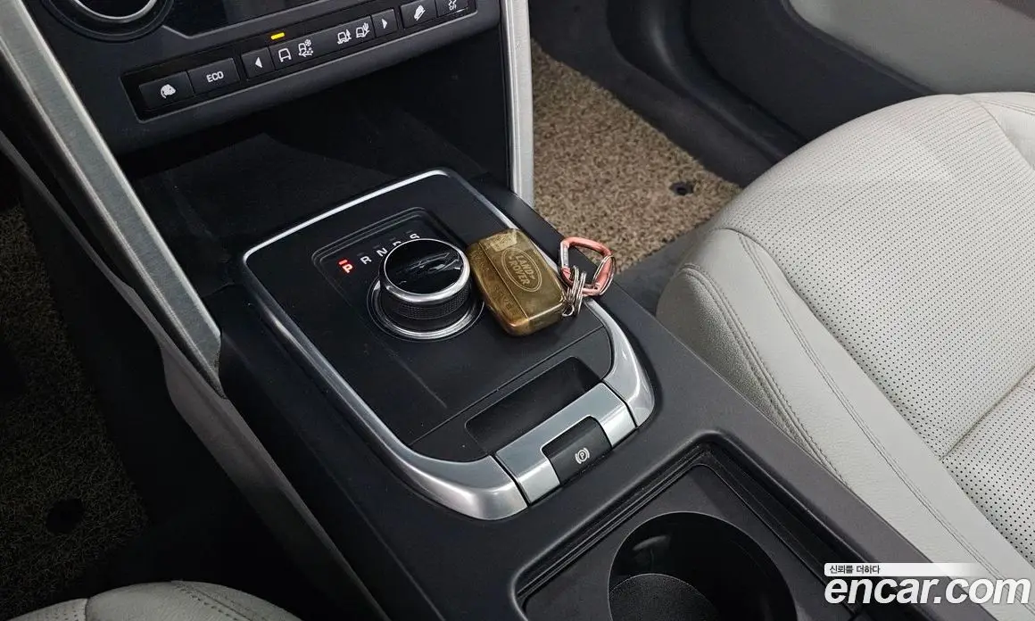 Land Rover Discovery Sport 2017 2.0 автомат (гидро), фото 9
