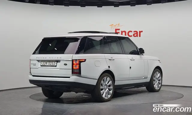 Land Rover Range Rover 2016 4.4 автомат (гидро), миниатюра 2