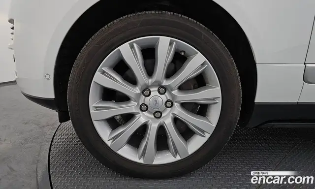 Land Rover Range Rover 2016 4.4 автомат (гидро), миниатюра 5